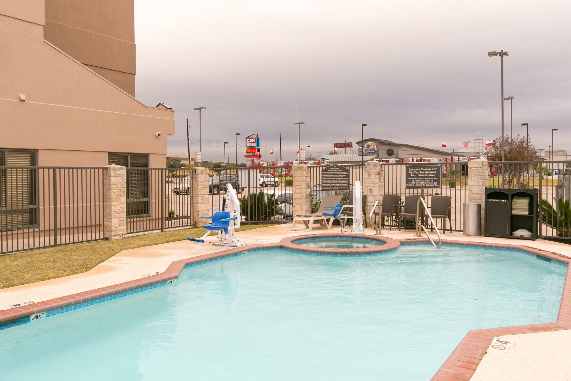 Comfort Suites Austin Nw Lakeline Instalações foto